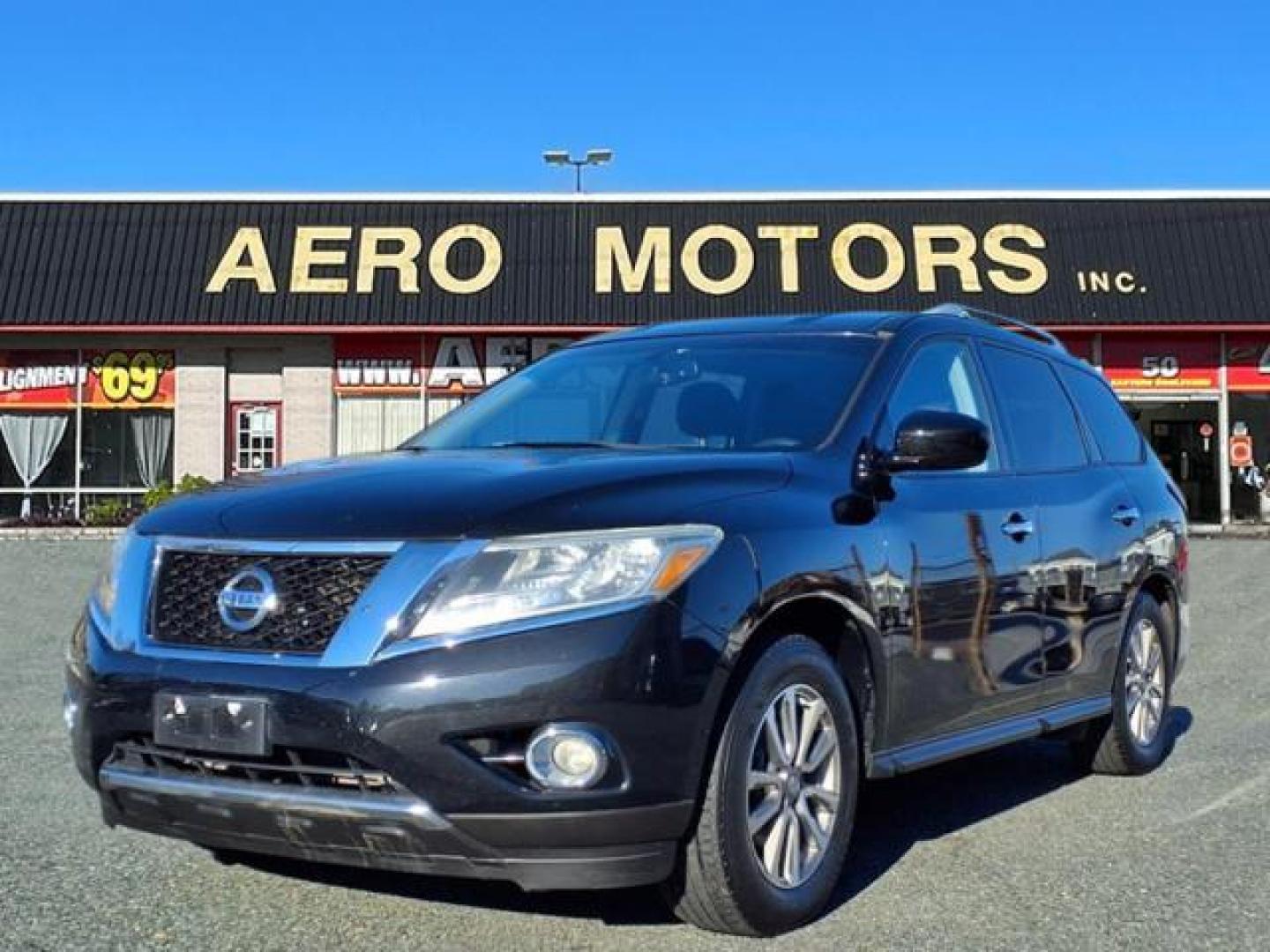 2015 Magnetic Black Nissan Pathfinder SV (5N1AR2MM1FC) with an 3.5L 6 Cylinder Sequential-Port F.I. engine, AT4X4 transmission, located at 50 Eastern Blvd., Essex, MD, 21221, (410) 686-3444, 39.304367, -76.484947 - Photo#0