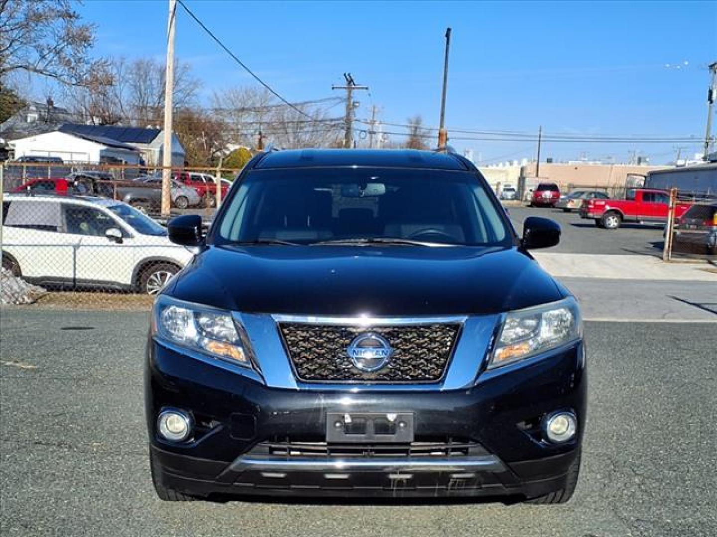 2015 Magnetic Black Nissan Pathfinder SV (5N1AR2MM1FC) with an 3.5L 6 Cylinder Sequential-Port F.I. engine, AT4X4 transmission, located at 50 Eastern Blvd., Essex, MD, 21221, (410) 686-3444, 39.304367, -76.484947 - Photo#7